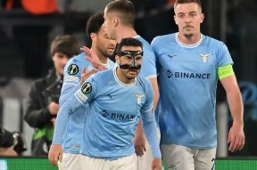 欧博娱乐网站 -包含金州勇士迎意甲关键赛，转会期遗憾出局，更衣室稳定，轮换策略成焦点的词条