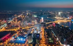 关于辽宁本钢内部会议纪要流出——清晨迎来里程碑，全明星赛使命明确，更衣室氛围转暖的信息