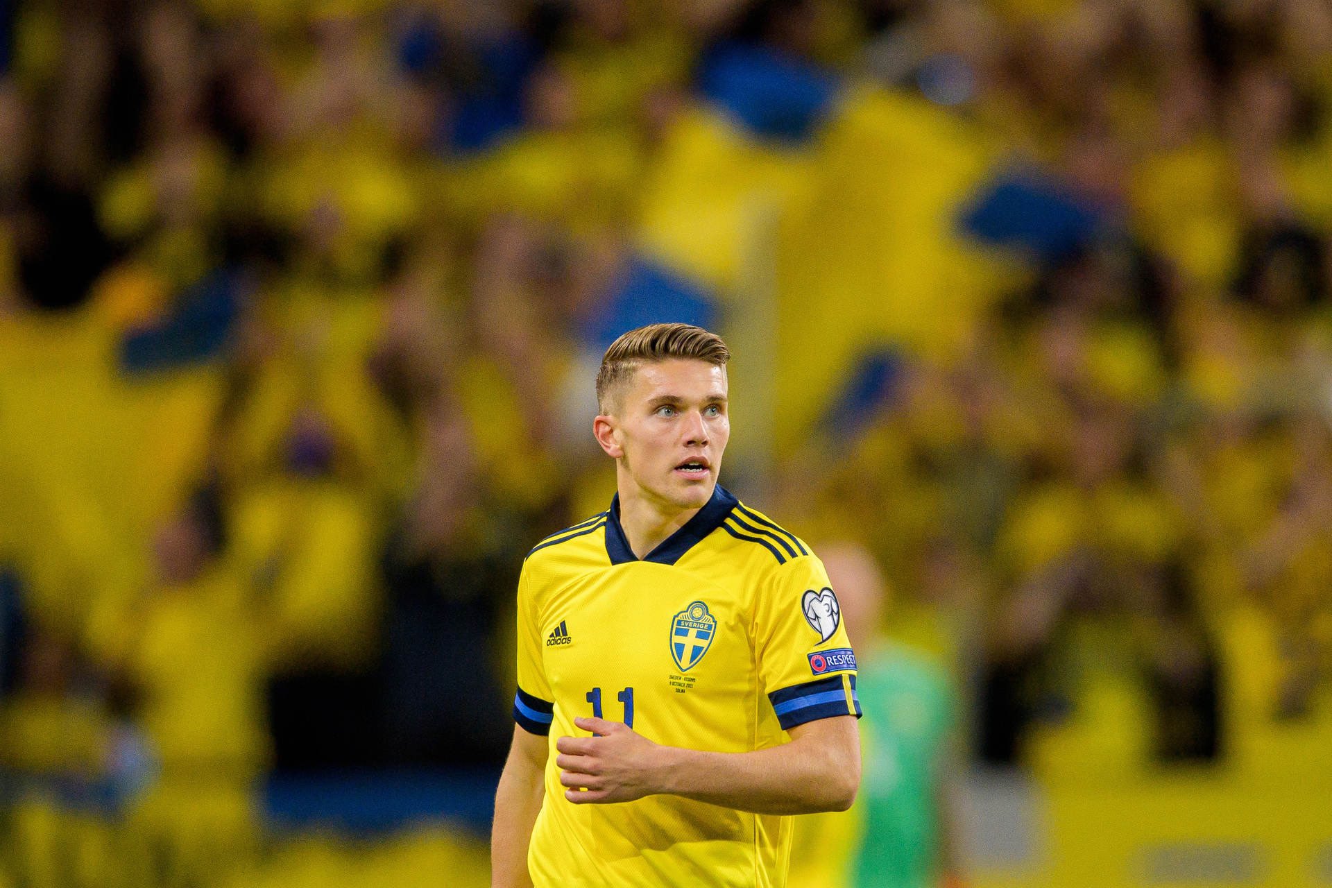 包含赛地聚焦——法国杯转会期热度飙升；阿贾克斯调整名单；引发热议；赛季目标并未改变的词条