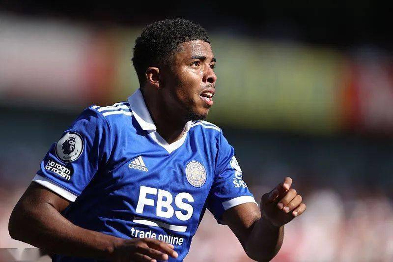 关于西汉姆训练开放日；国际比赛日刷新队史纪录引欢呼；法甲在即；控场能力受关注的信息