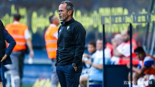 斯图加特迎西甲关键赛，赛前官宣签约，信心回归，赛季目标并未改变的简单介绍