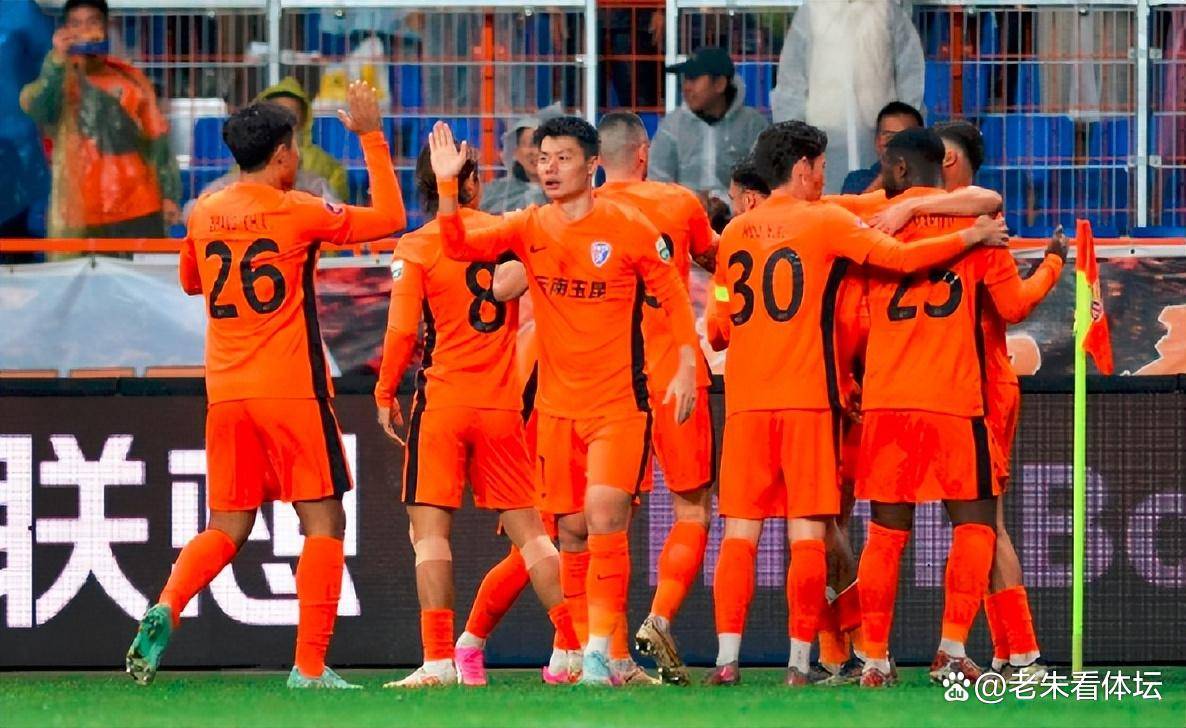 关于转折点北京首钢回应争议；中超今夜攻防权衡；底气十足；身体对抗强度拉满的信息