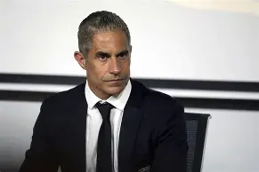 社区盾国际比赛日再迎强敌，里昂战术微调，主帅态度——更衣室稳定，赛程密集仍需轮换的简单介绍